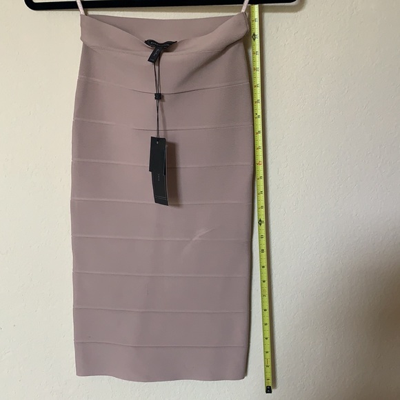 BCBGMaxazria Bandage Skirt - Picture 6 of 8